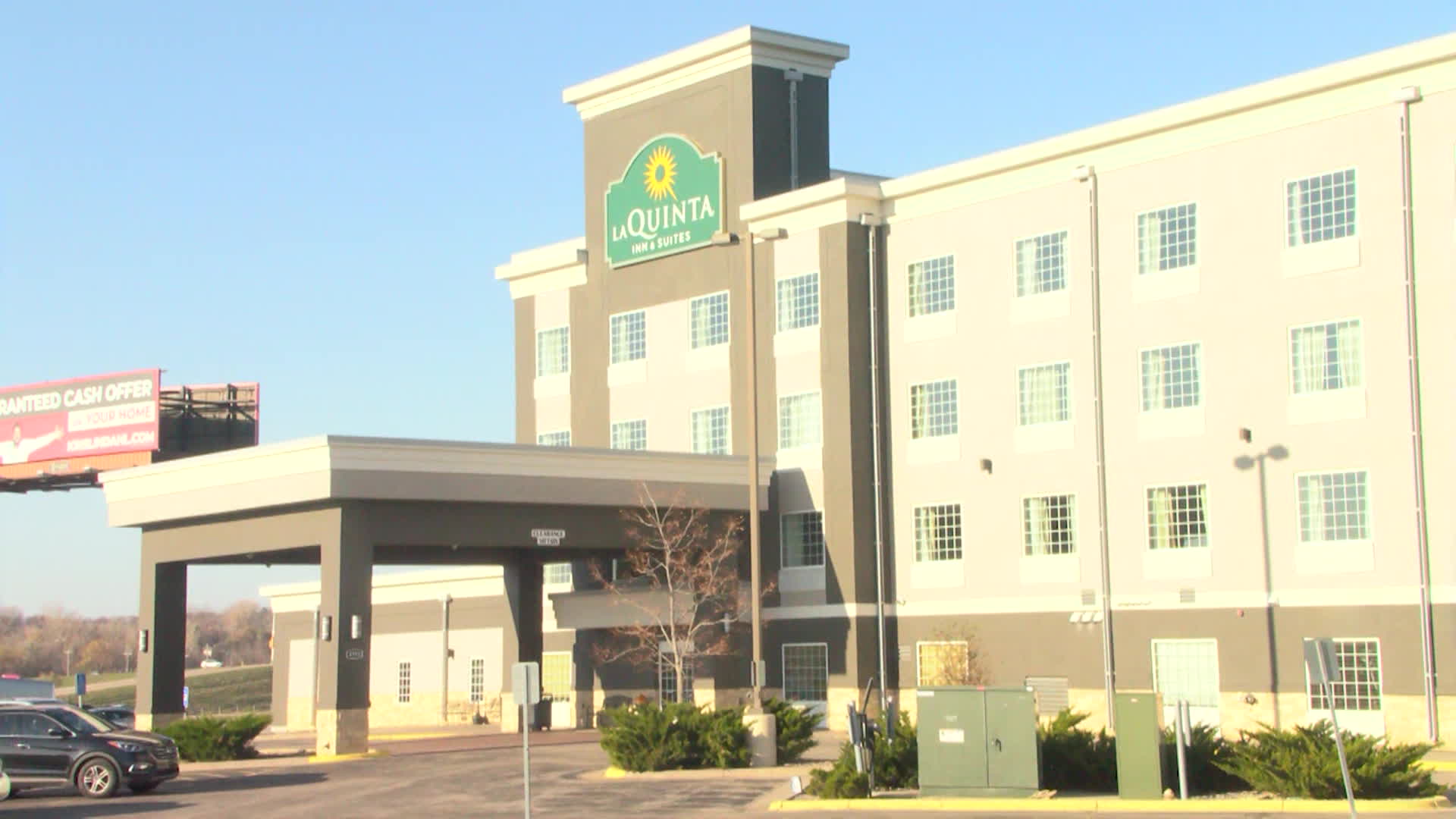 Carbon Monoxide Leak at Rochester Hotel Sends 4 to Hospital, Including Child