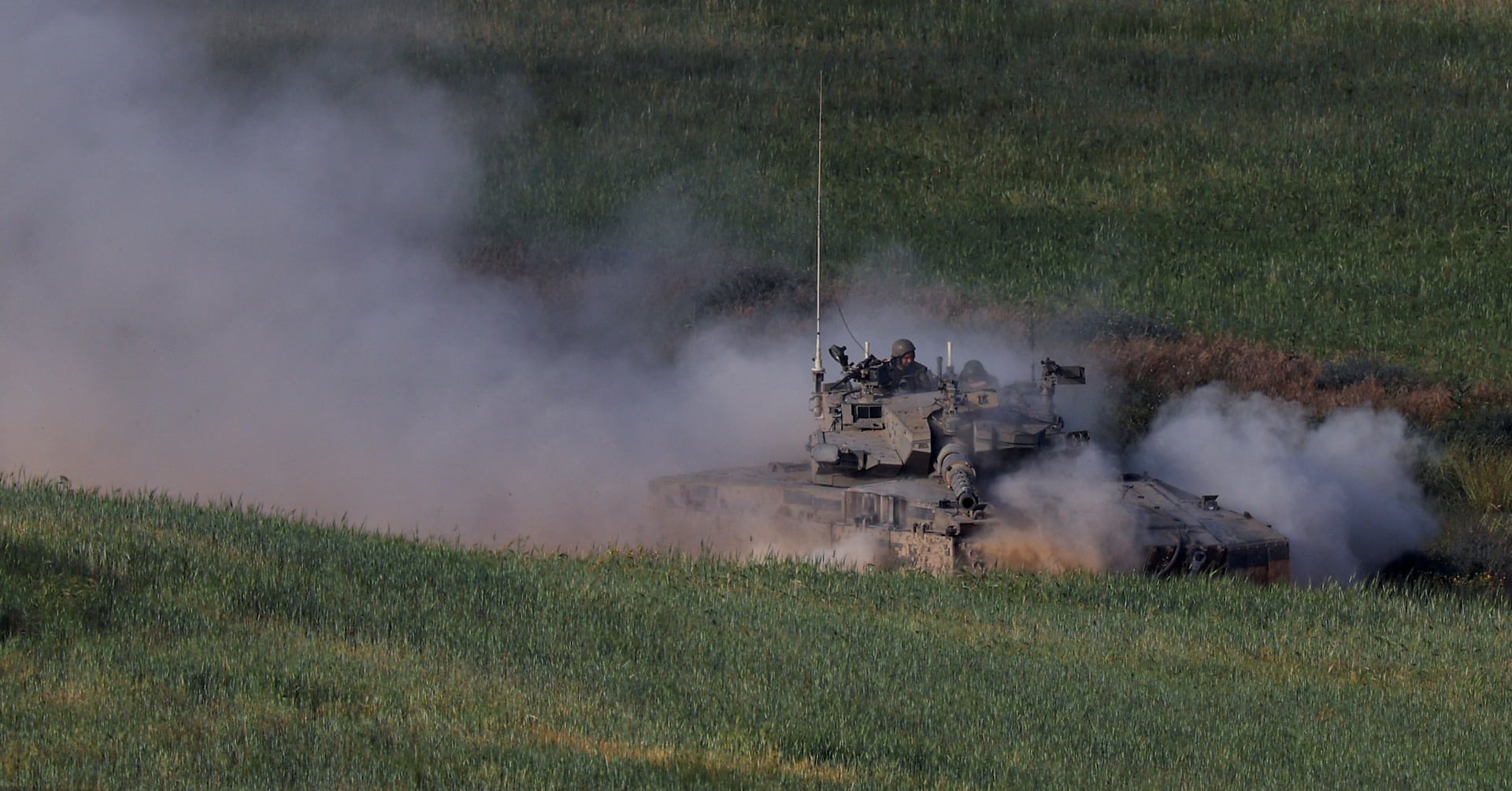 "Israeli Military Withdraws Troops from Southern Gaza, Signals Progress in Conflict Resolution"