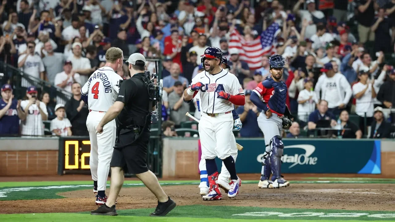 Schwarber's Two-Run Homer Sparks USA to 9-1 WBC Win Over Britain