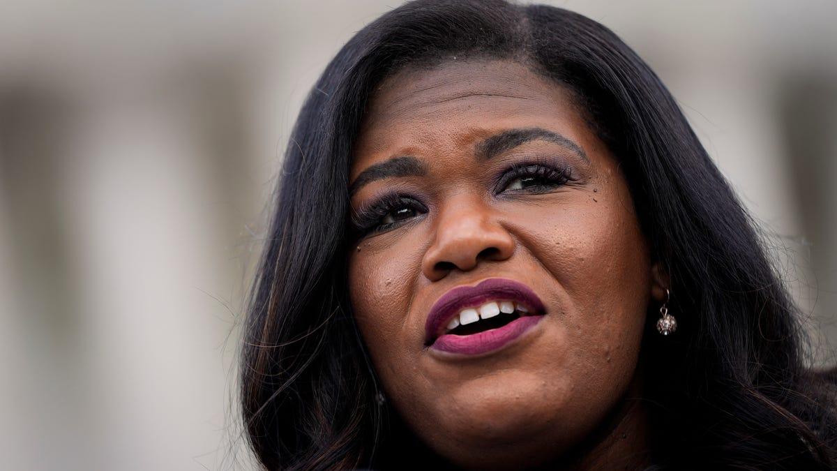 Featured image for "DOJ Investigates Democrat Cori Bush for Security Spending Misuse"