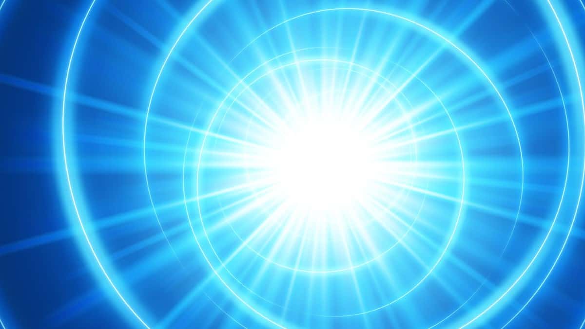 Featured image for "Chiral Electron Paths: A Twist in Physics Revolutionizing Technology"