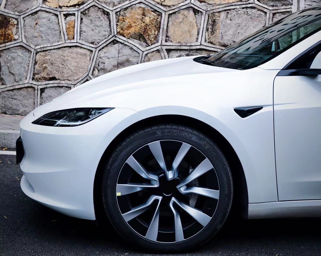 Featured image for "Tesla's China Sales Decline Sends Stock Tumbling"