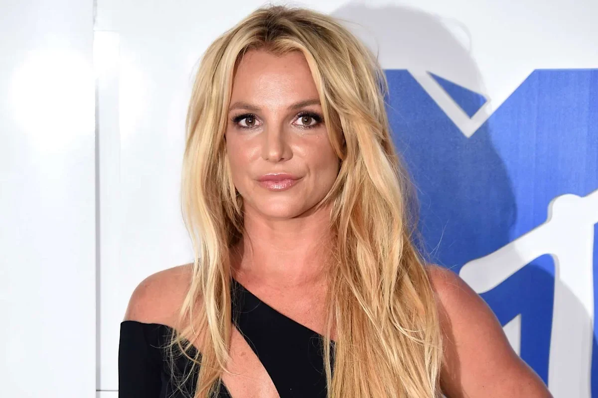 Spears' ex-aide questions motives behind DUI arrest, hints at return to conservatorship
