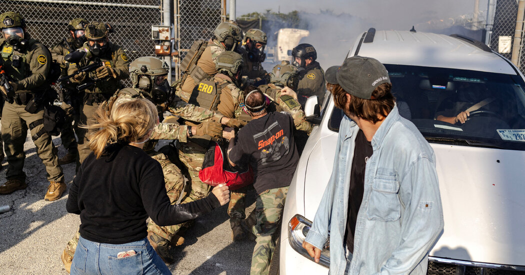 Clashes Erupt Between Protesters and Federal Agents at Chicago ICE Facility