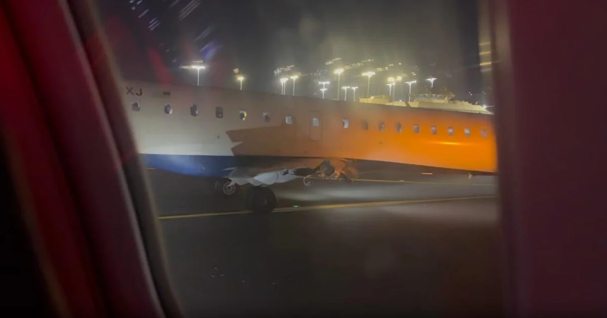 Featured image for Delta Jets Collide on LaGuardia Taxiway