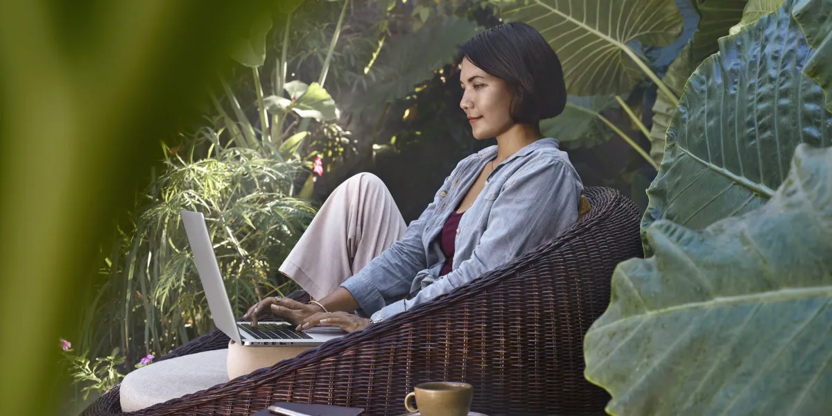 Featured image for "Rise in Quiet Quitting Drives Workweek to Pre-Pandemic Levels"