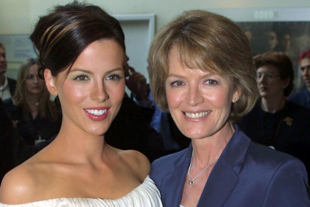 Featured image for Kate Beckinsale mourns her mother's passing after battle with cancer