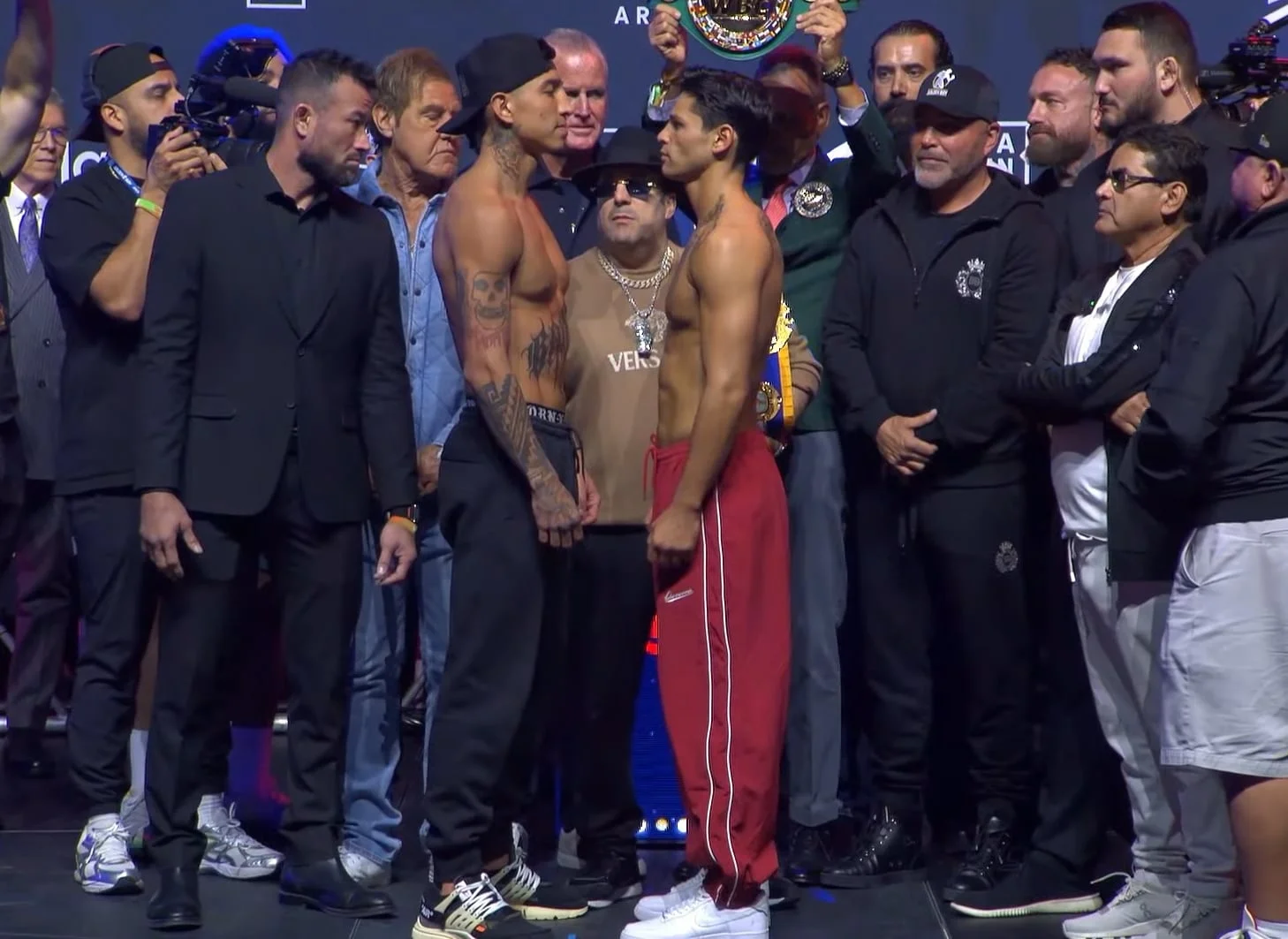 Garcia vs Barrios: Las Vegas Welterweight Showdown Headlines DAZN PPV