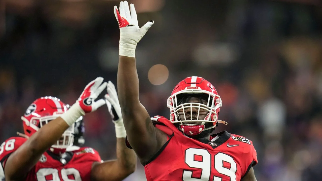 Bear Alexander boosts USC's transfer class, while Nebraska passes on portal linemen.