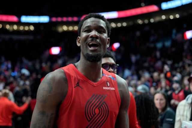 Deandre Ayton Joins Lakers: A New Era of Contention?