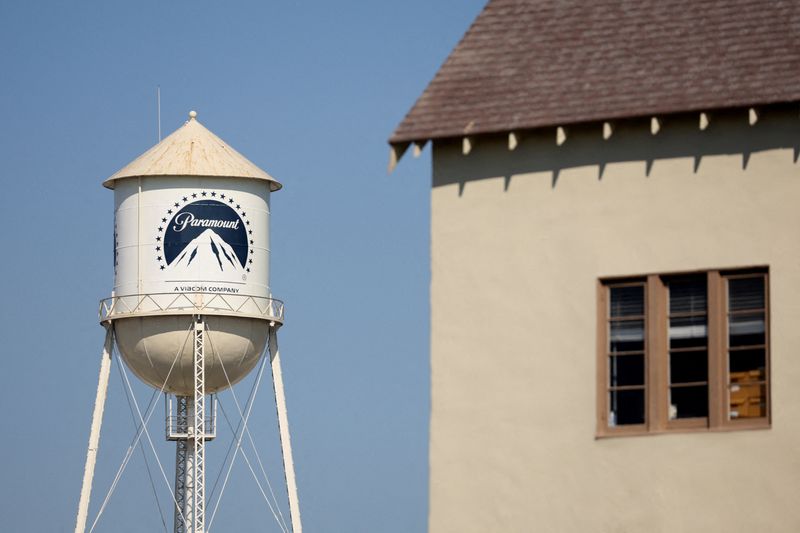 "Sony and Apollo Consider $29 Billion Bid for Paramount in Challenge to Ellison"