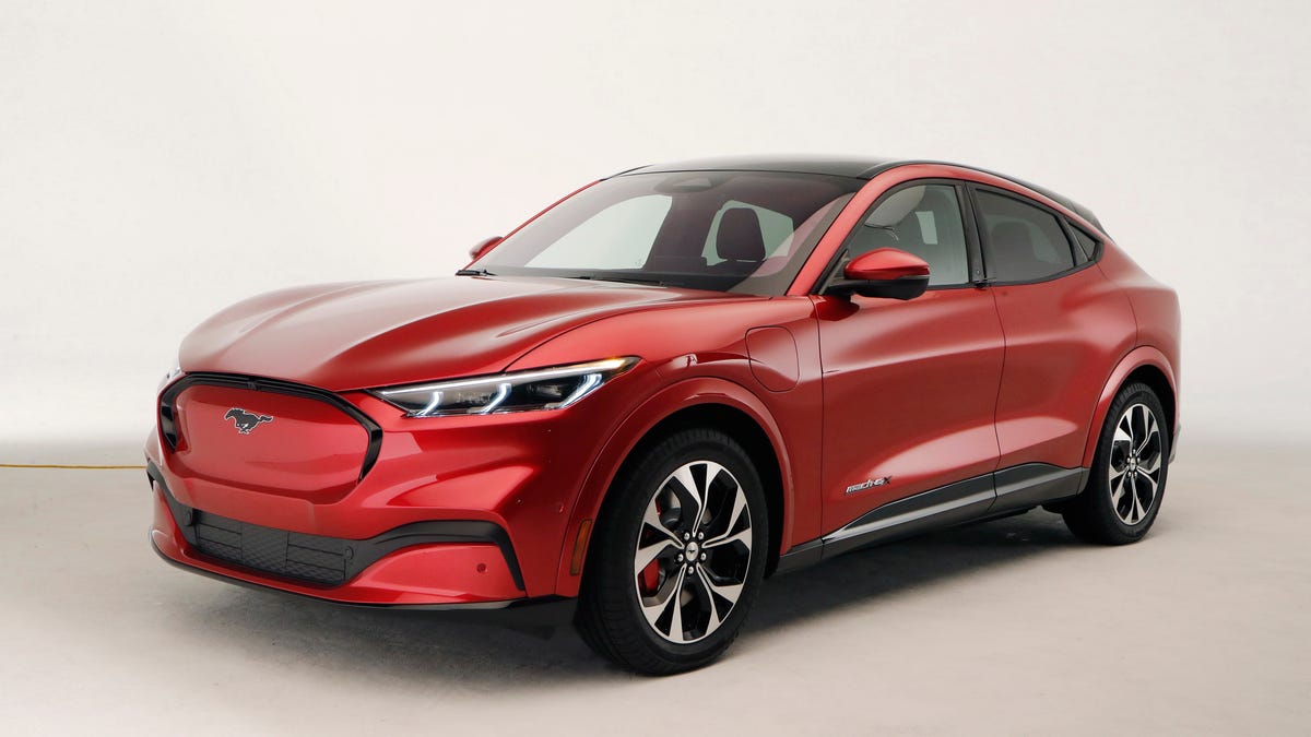 Featured image for "NTSB Investigates Fatal Texas Crash Involving Ford's Semi-Autonomous System"