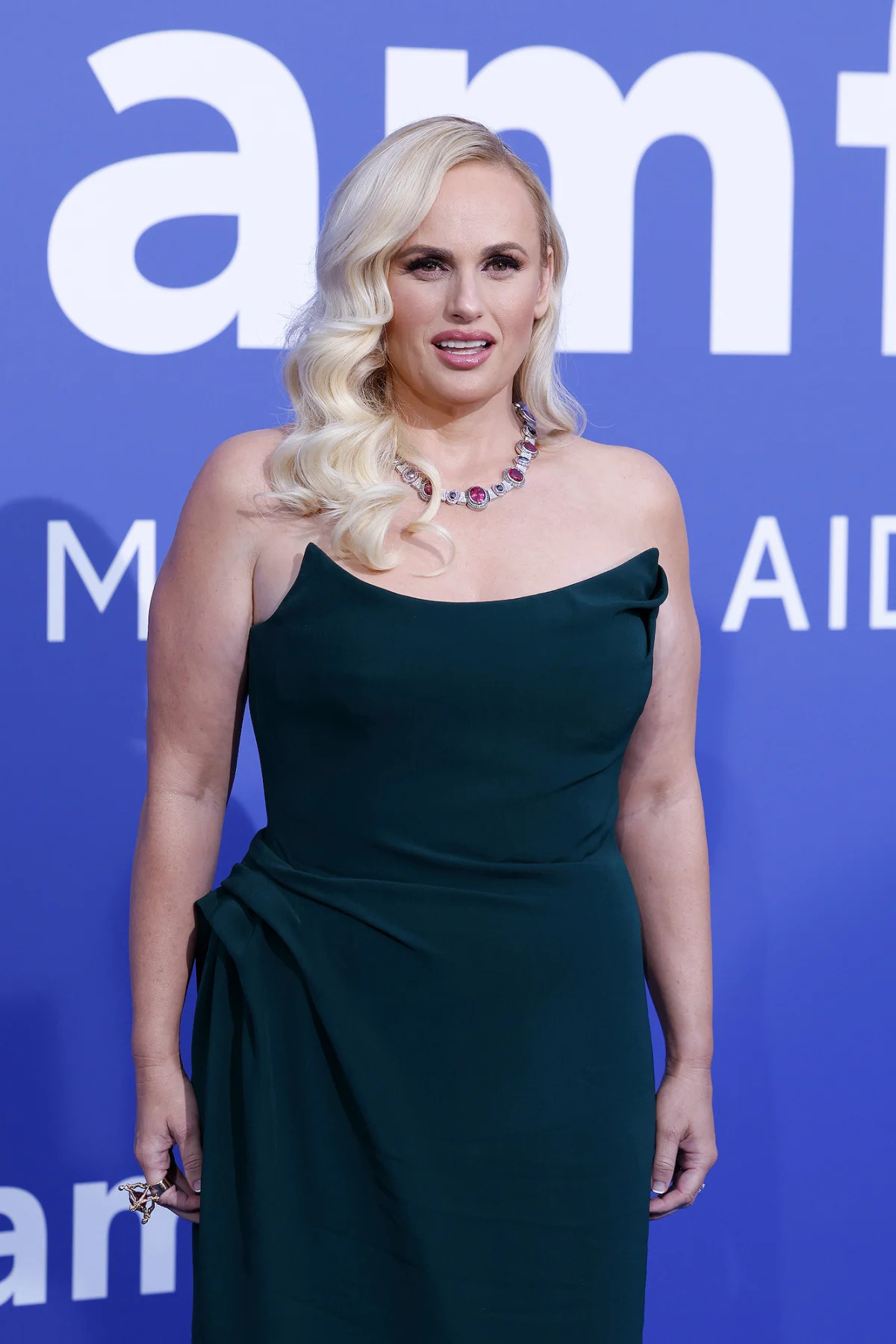 Featured image for Rebel Wilson's Controversial Diet Claim: 600 Calories a Day is Enough.
