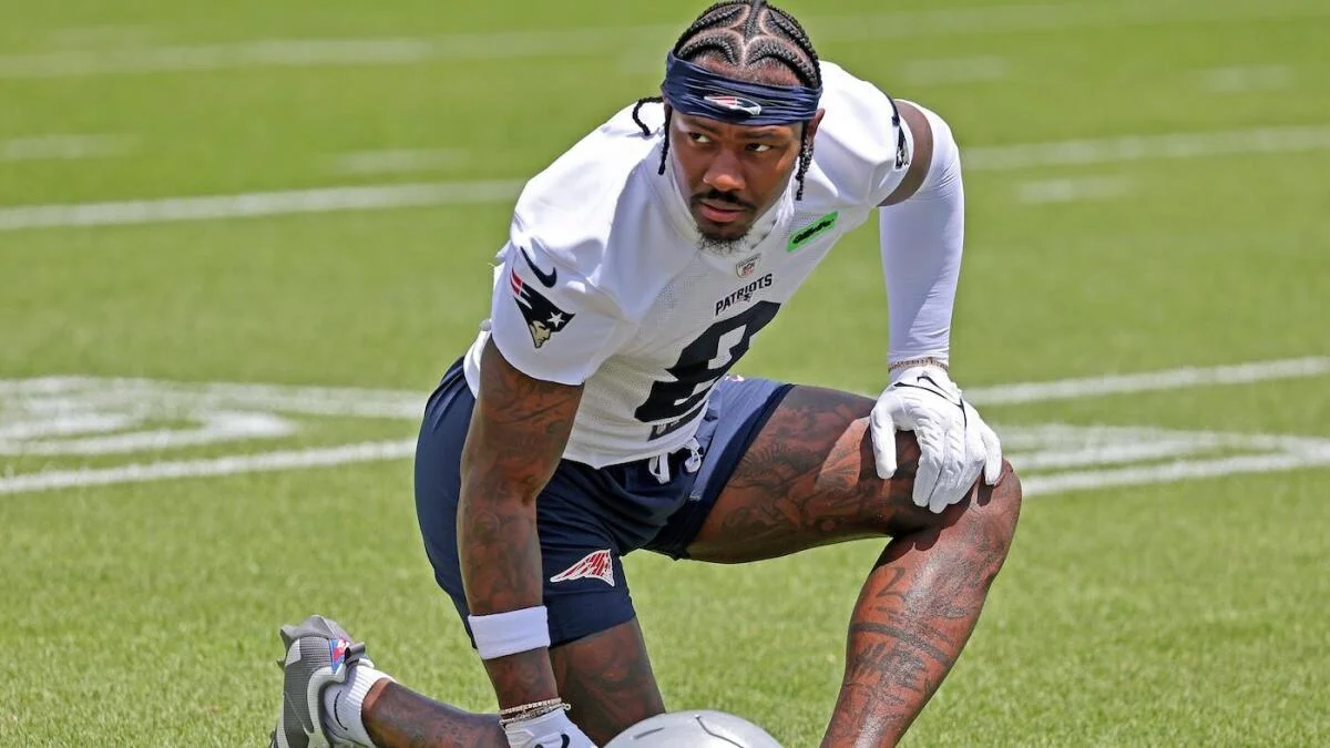 Patriots Decide Against Releasing Stefon Diggs Amid Controversy