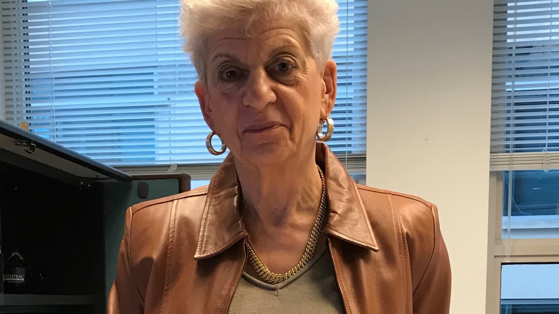 Elderly Widow Loses $661,000 in Tech Scam: FBI Warns of Rising Fraud Rates