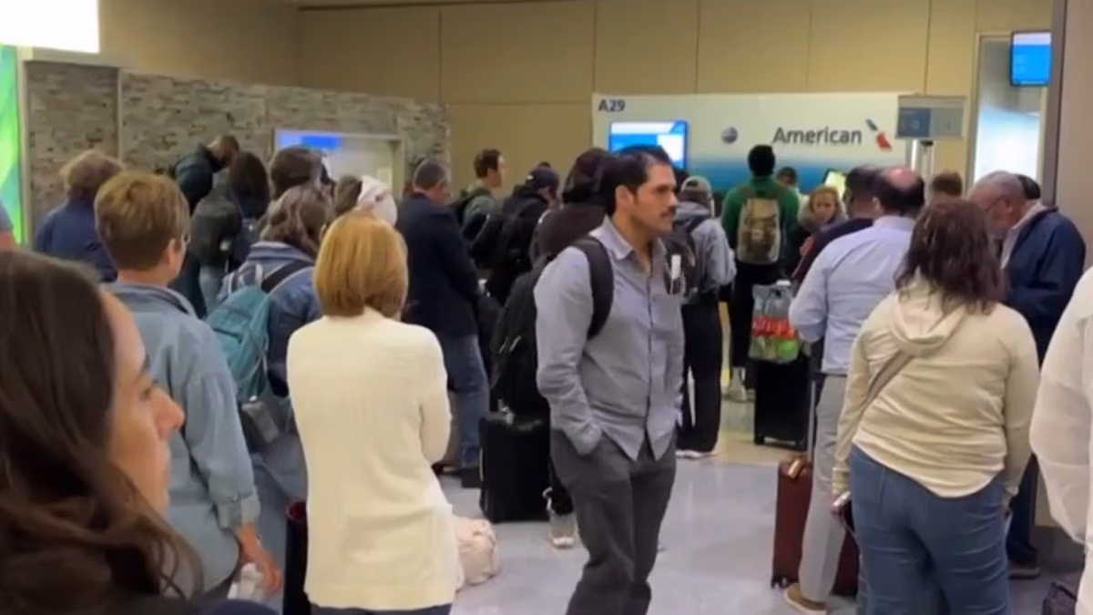 Featured image for Dallas Airports Face Ongoing Disruptions Amid Equipment Outages and Ground Stops