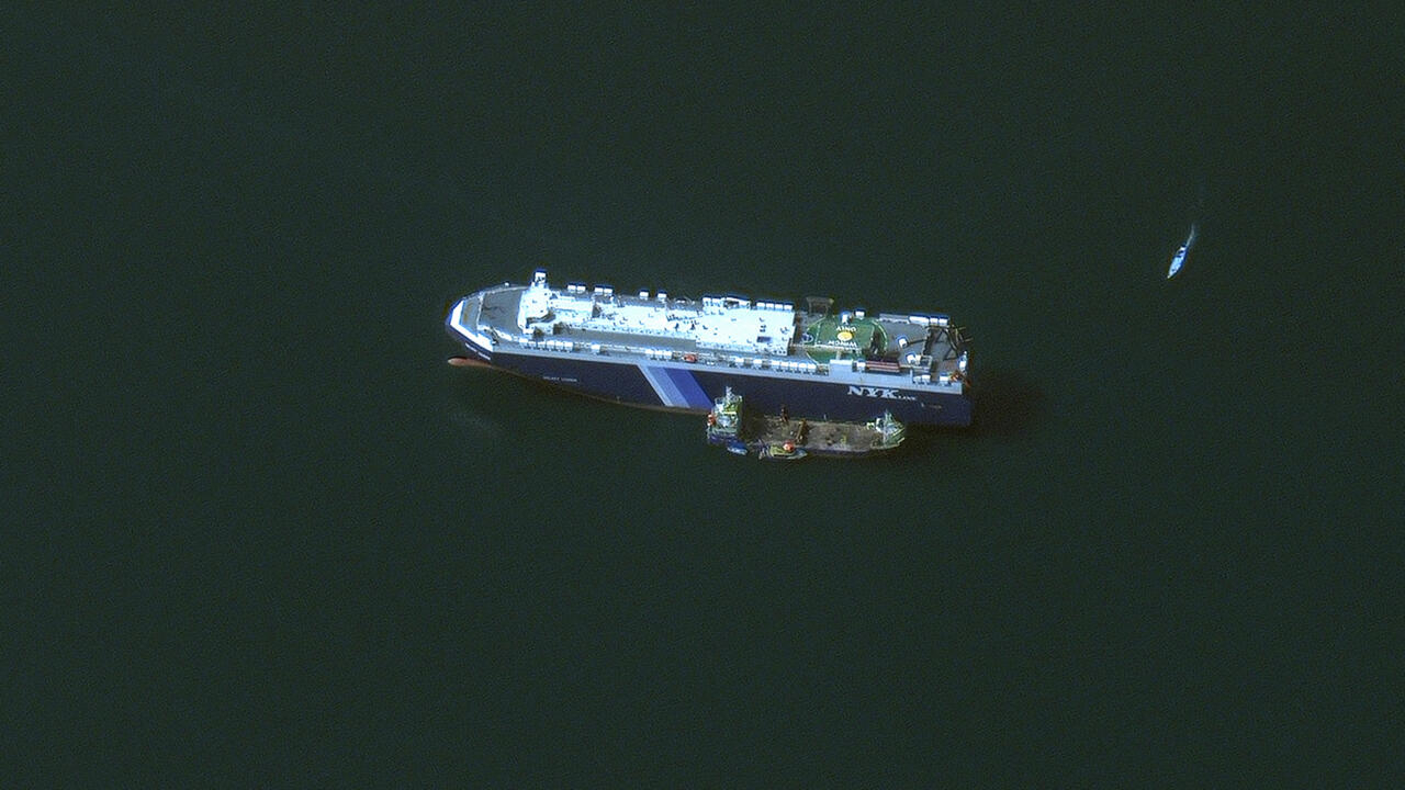 "Yemen's Houthi Rebels Pose Threat to Ships in Red Sea"