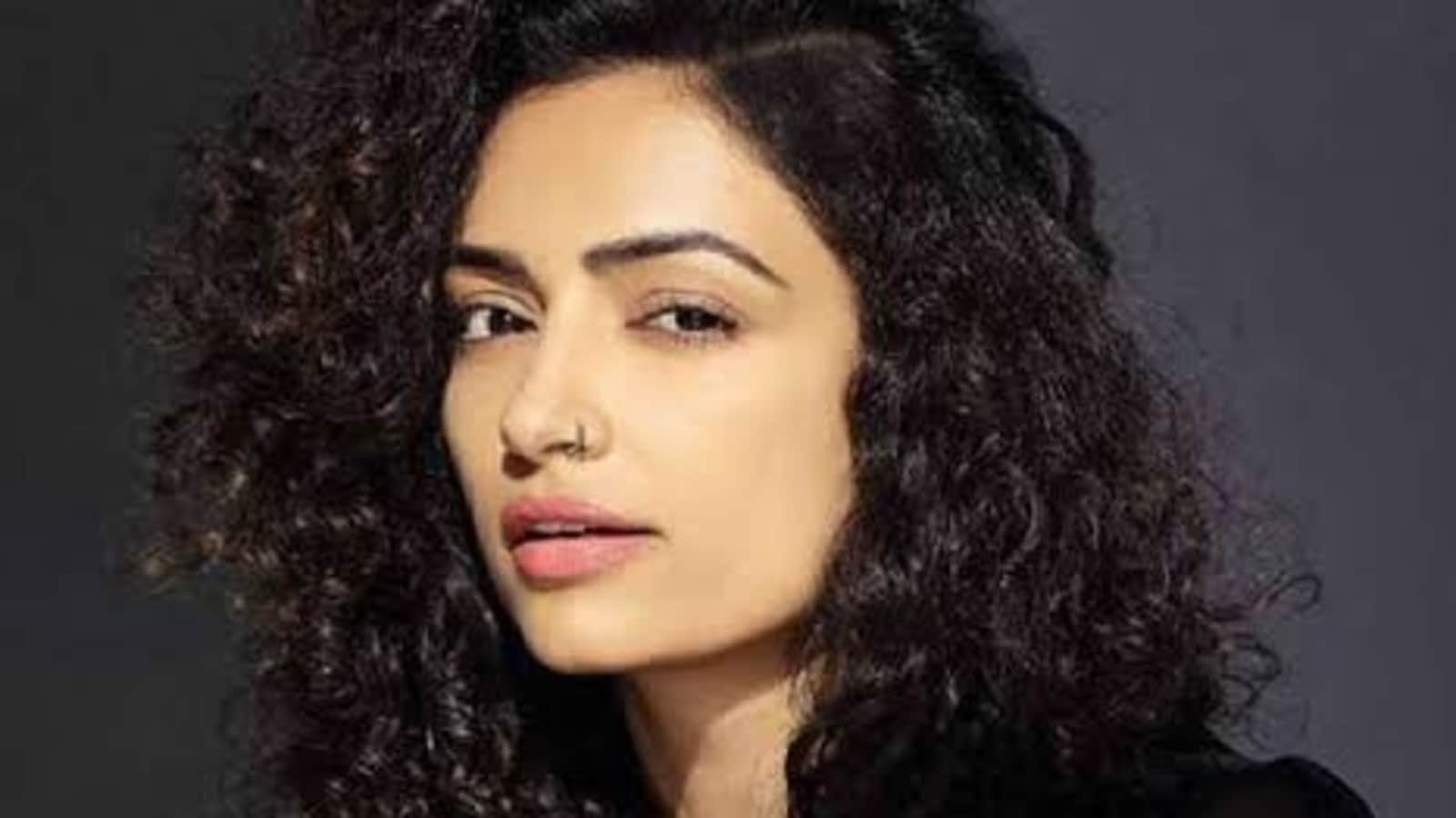 Sarabhai vs Sarabhai actress Vaibhavi Upadhyay dies in tragic car accident.