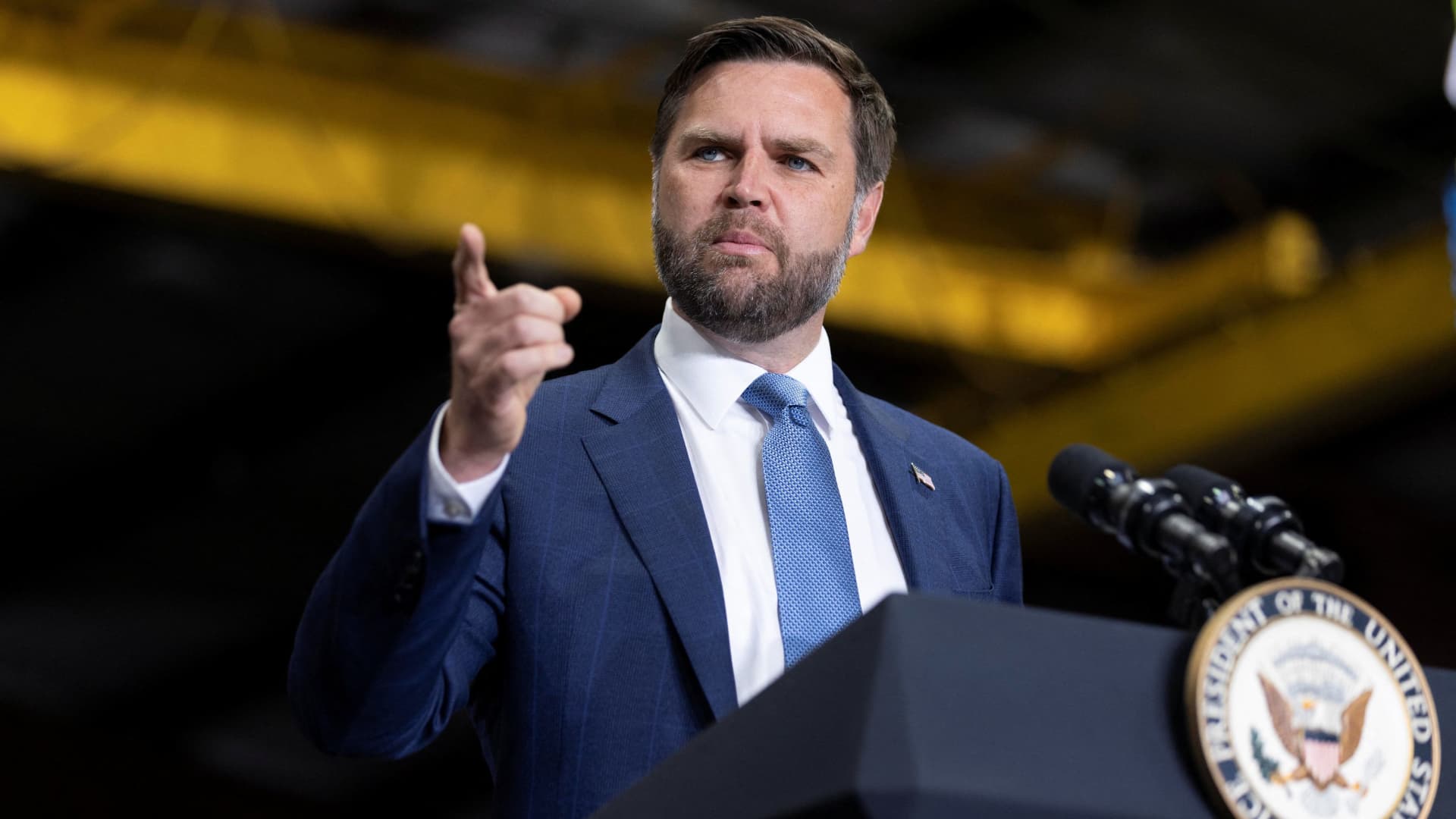 Featured image for FBI Raids John Bolton's Home Amid Political Tensions