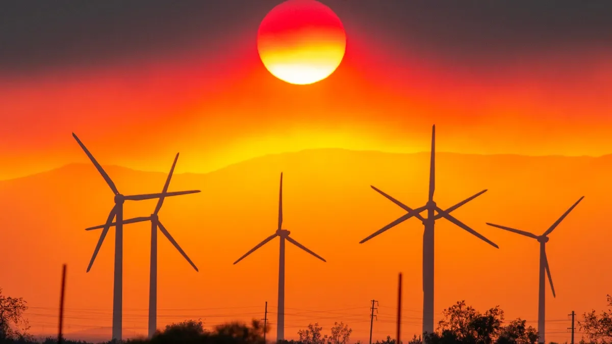 "Southwest Heat Wave: Records Broken as Dangerous Temperatures Persist"