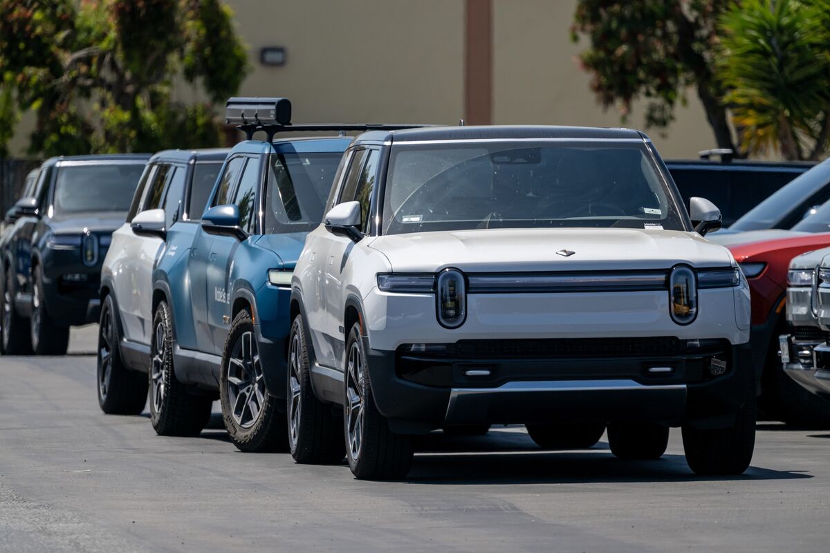 Featured image for Rivian and Lucid Face Challenges Amid Policy Changes and Tax Credit Cuts