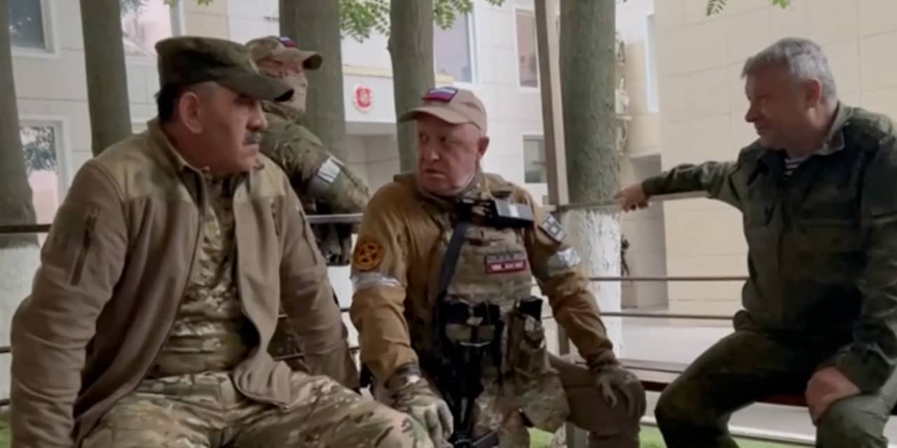 Featured image for Global Markets Slip Amid Russian Turmoil and Economic Concerns