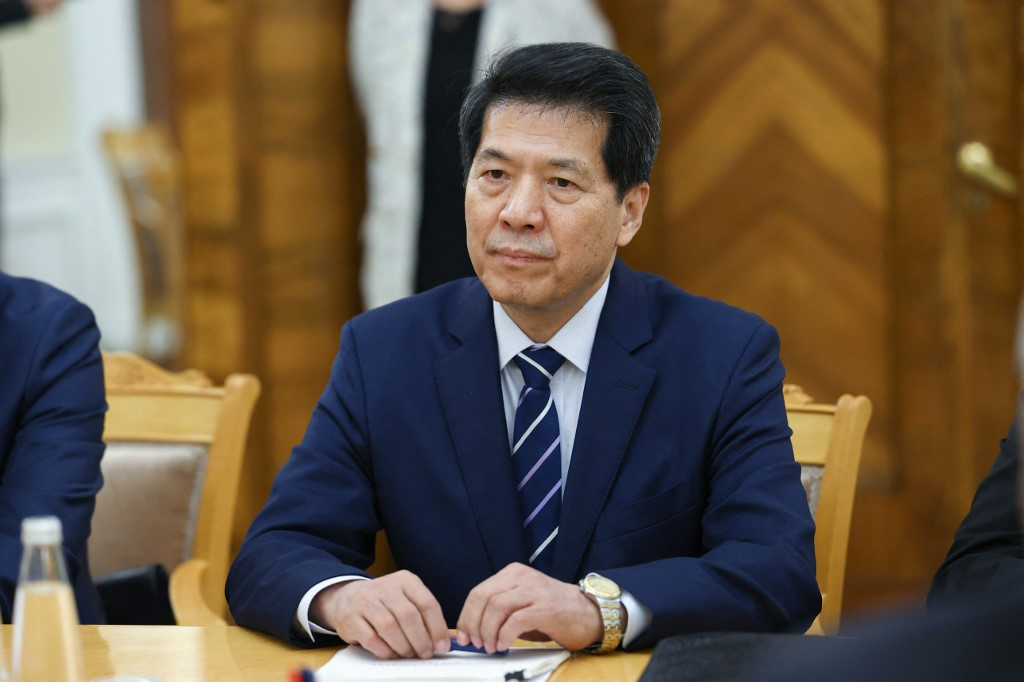 "Chinese Envoy's Diplomatic Moves in Ukraine and Russia: Implications and Peace Plans"
