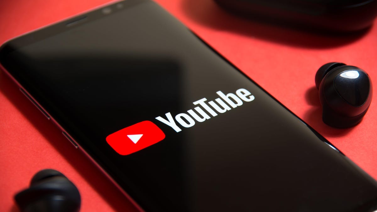 YouTube Introduces AI Chatbot and Comment Summaries for Enhanced User Experience