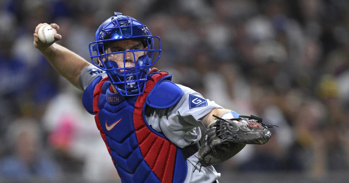 Featured image for Dodgers' Will Smith Out for Regular Season with Hand Injury, Playoff Status Uncertain