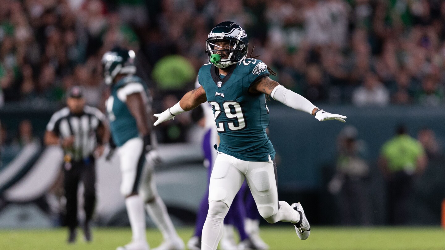 Eagles Re-Sign Avonte Maddox to One-Year Deal
