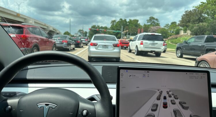 Featured image for Tesla's Full Self-Driving Under U.S. Safety Investigation