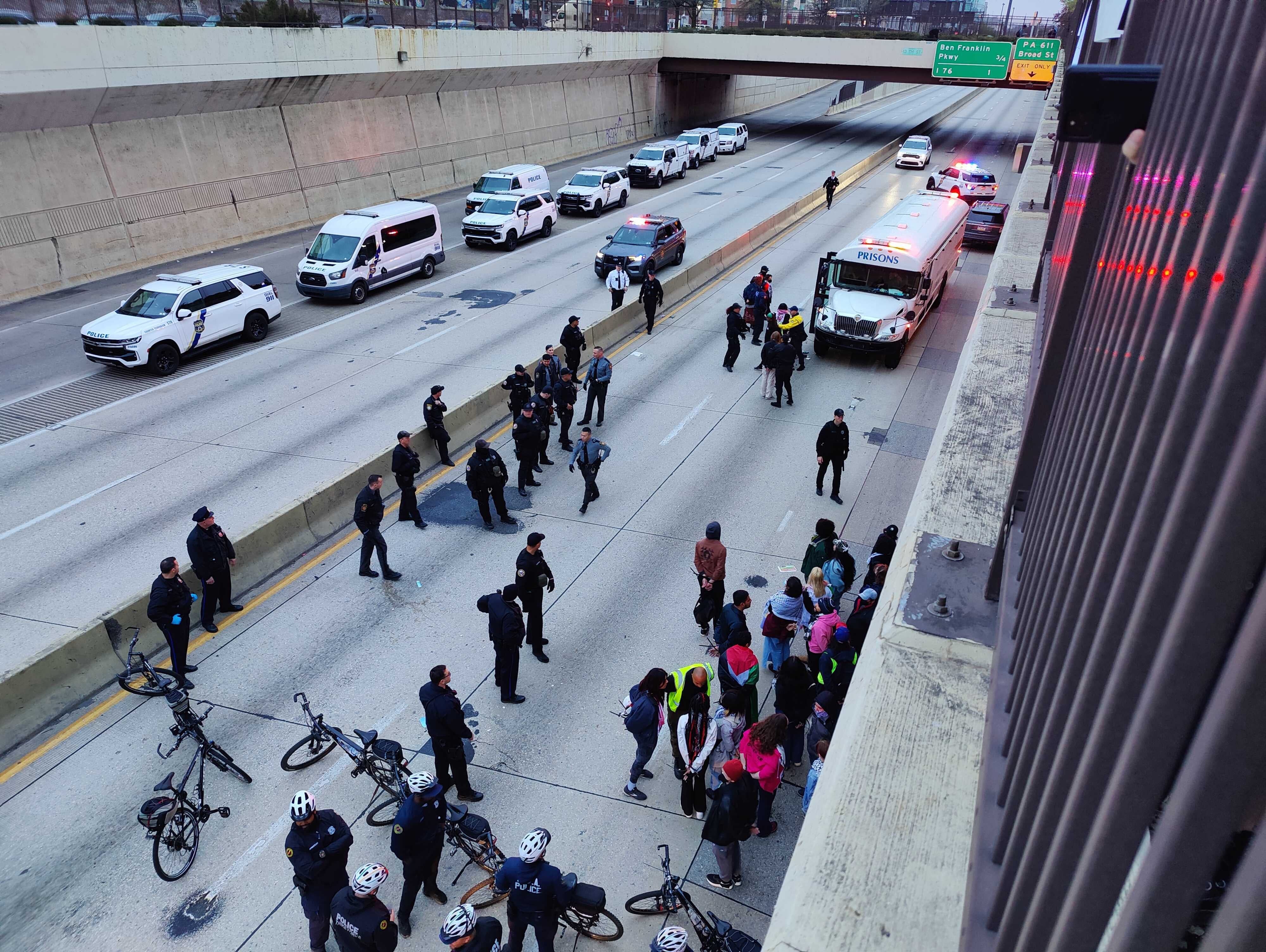 Featured image for Protesters Temporarily Shut Down I-676 in Center City, Philadelphia