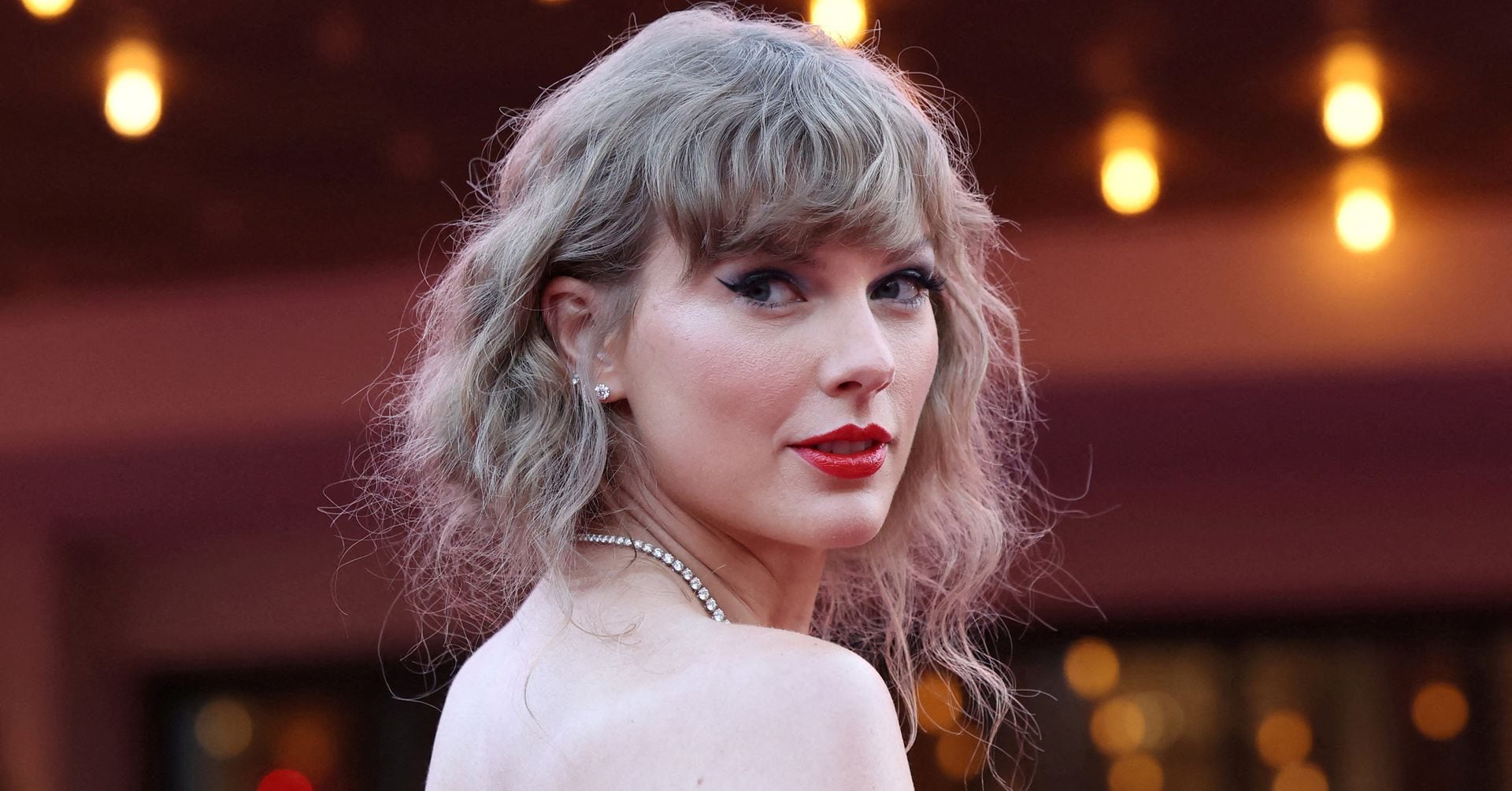 "Singapore's Exclusive Taylor Swift Deal: PM Denies Hostility Towards Neighbors"