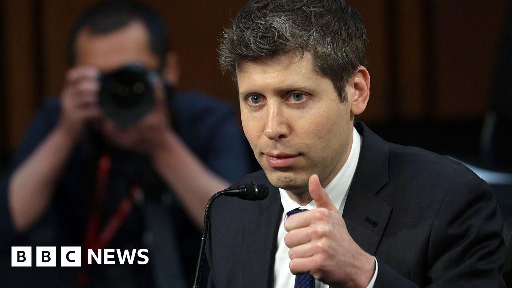 Featured image for Meta Offers $100 Million to Poach OpenAI Staff, Says Sam Altman