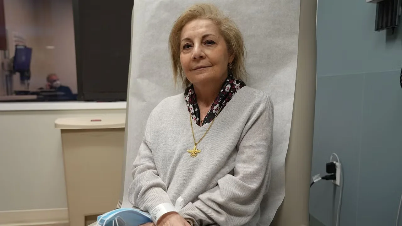 Featured image for Minneapolis woman beats terminal lung cancer with groundbreaking surgery.