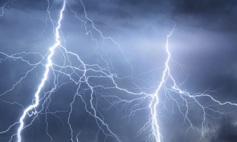 Featured image for Scientists discover first-ever piezoelectric liquid.