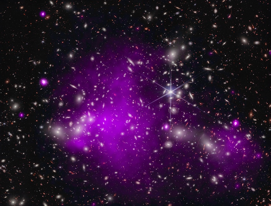 "Unprecedented Discovery: Ancient Black Hole Emerges Just 470 Million Years Post-Big Bang"