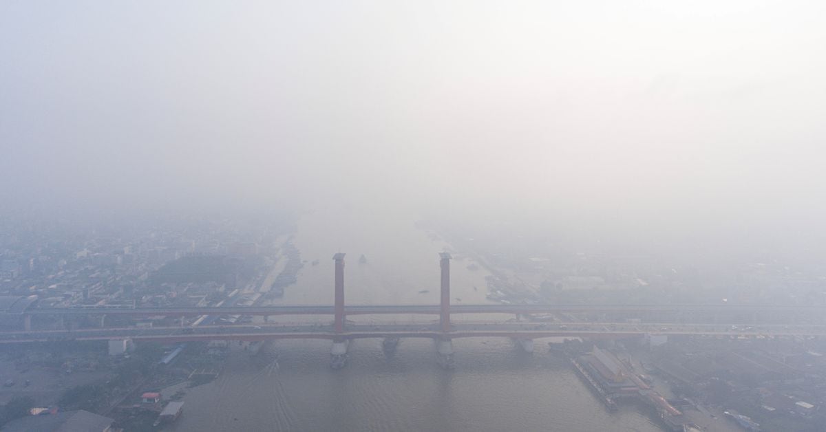 Featured image for Indonesia's Response to Haze Crisis: Defending Efforts Amidst Malaysian Pressure