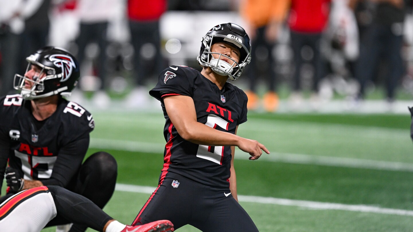 Featured image for Falcons seek new kicker options following Younghoe Koo's crucial miss