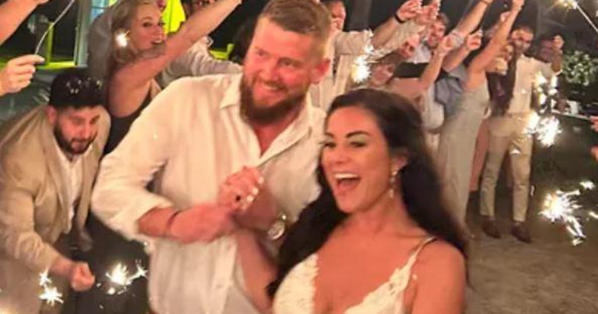 Intoxicated driver kills bride on wedding night in South Carolina.