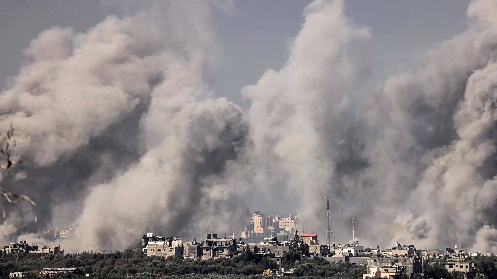 "Israel's Limited Ground Raid in Gaza: A Situation Report"