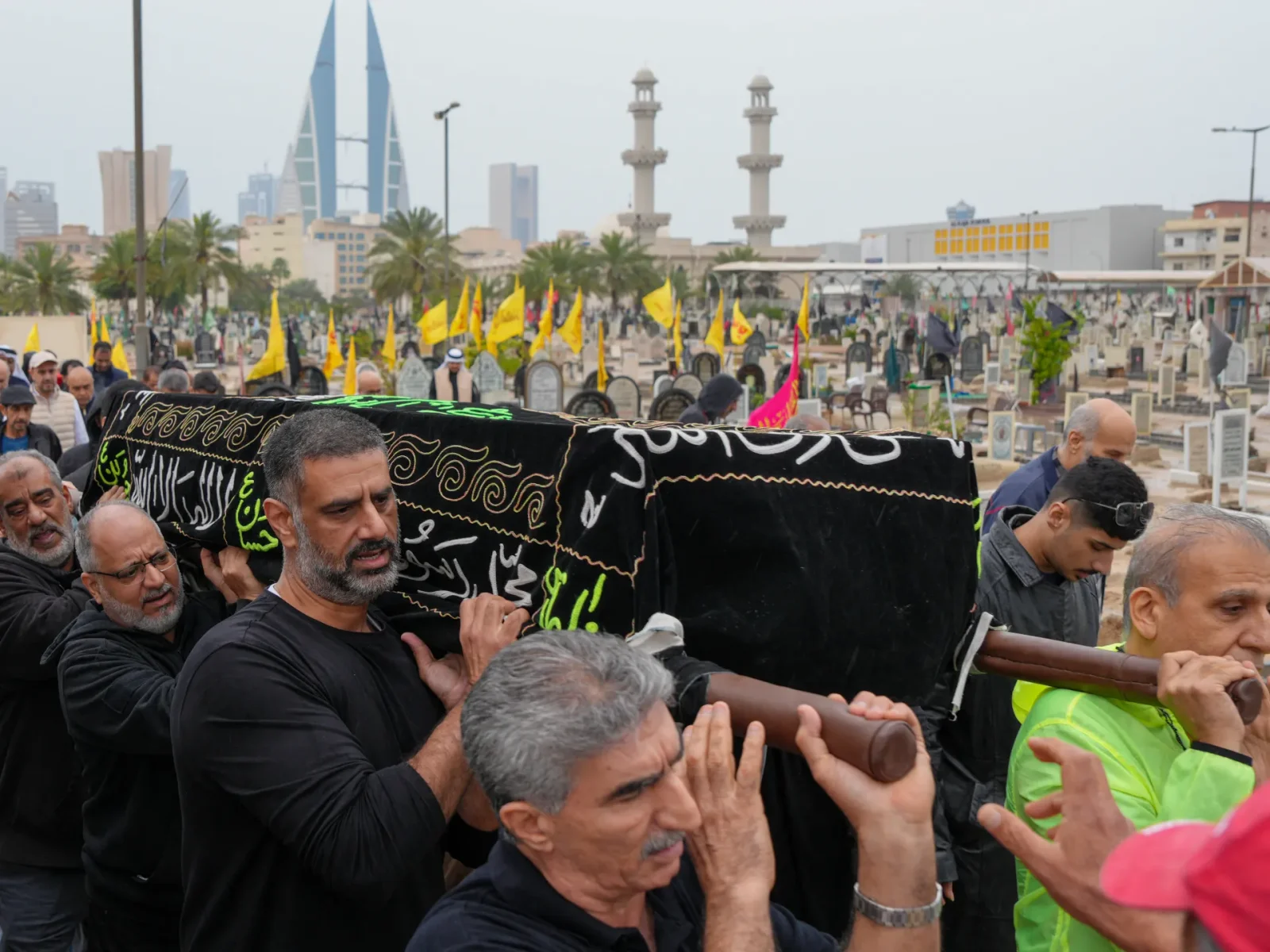 Oil chokepoint under fire as US-Israel widen Iran campaign