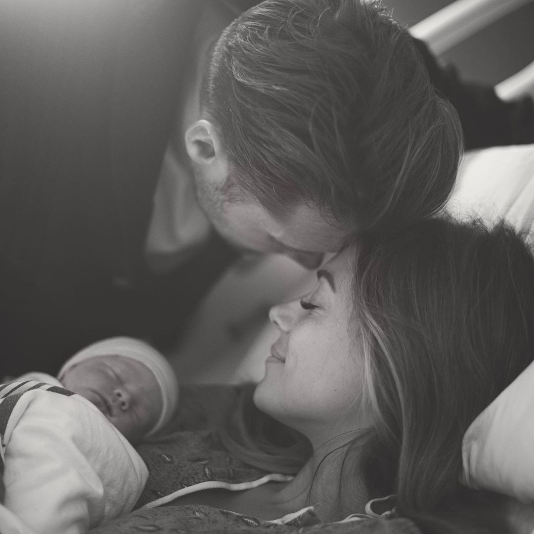 Featured image for Jana Kramer Welcomes Third Baby, First with Fiancé Allan Russell