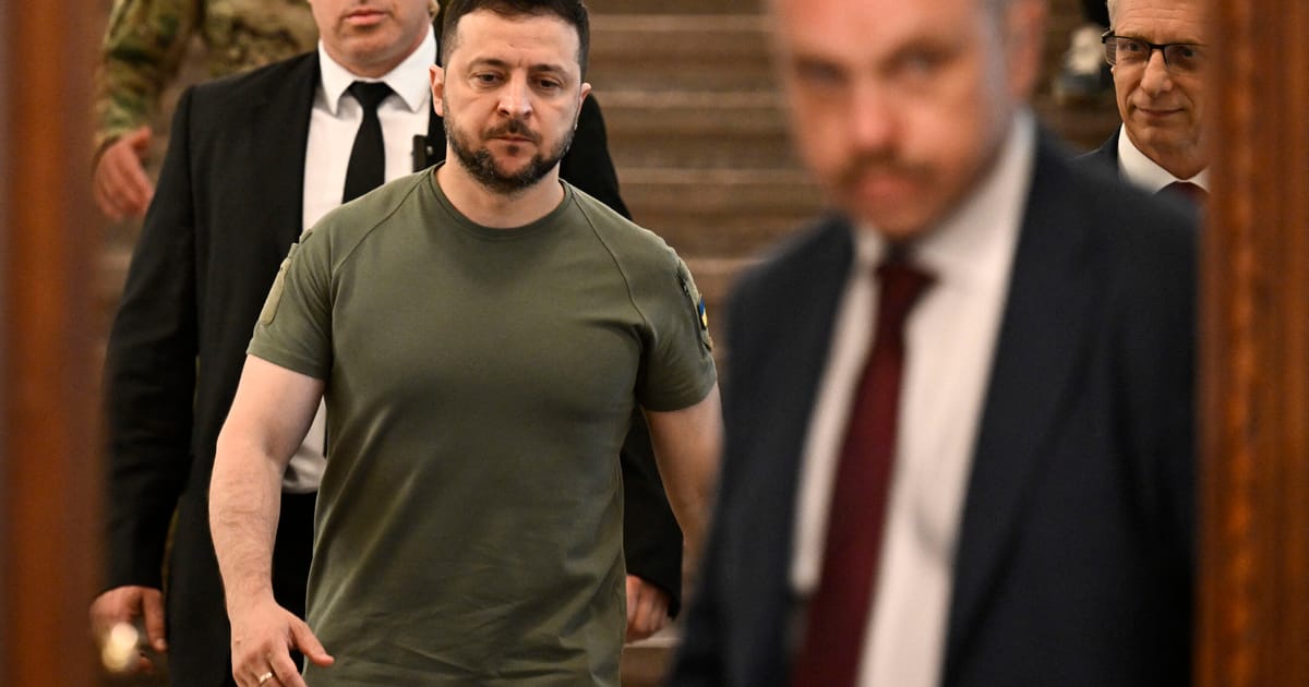 Zelenskyy Confronts Bulgarian President on Arming Ukraine, Seeks Military Aid