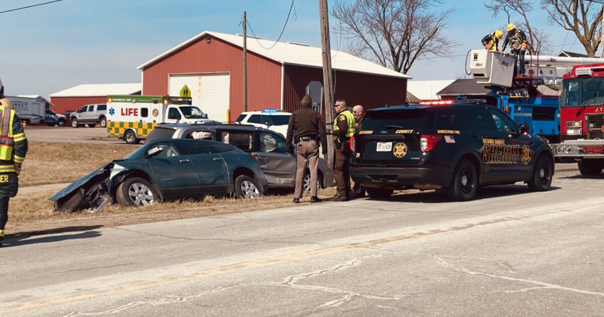 Child Endangered in Multiple West Michigan Car Accidents