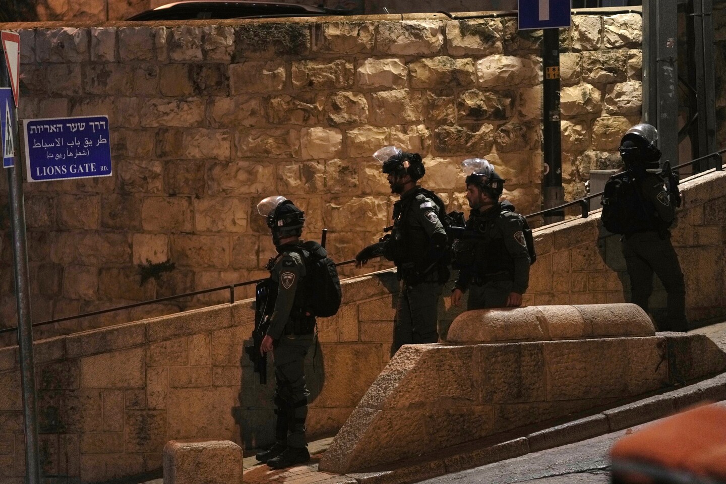 Violence erupts at Al-Aqsa mosque between Israeli forces and Palestinian worshippers.