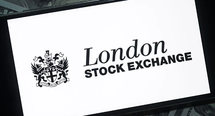 Featured image for London Stock Exchange Successfully Launches Blockchain Platform for Private Funds