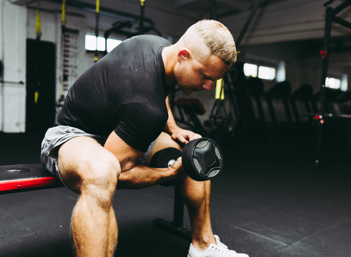 7 Habits That Are Destroying Your Body: Strength Training and Eating.