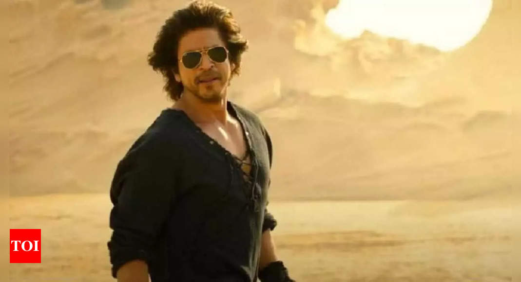 Featured image for "Dunki's Box Office Triumph: Shah Rukh Khan's Film Soars Past ₹380 Crore Globally, Rajkumar Hirani Delighted"