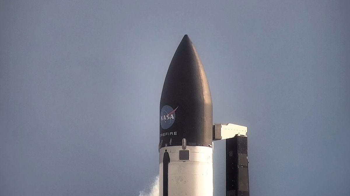 Featured image for NASA and Rocket Lab Launch Tiny Satellites to Study Earth's Climate